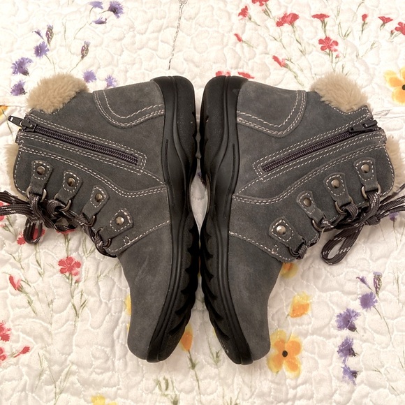 NWOT Earth Origins Crowley Gray Leather Suede Boots Fur Trim Women’s Size 7 Wide - Picture 5 of 13